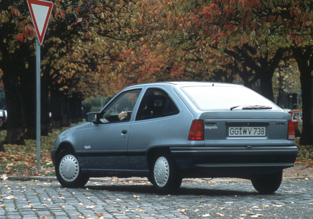 Opel Kadett 1.4i