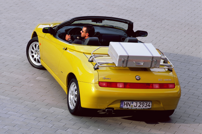 Alfa Romeo Spider 3.0i V6 L