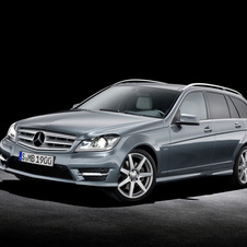 Mercedes-Benz sales rise 15% in 2010