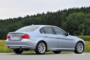 BMW 325i