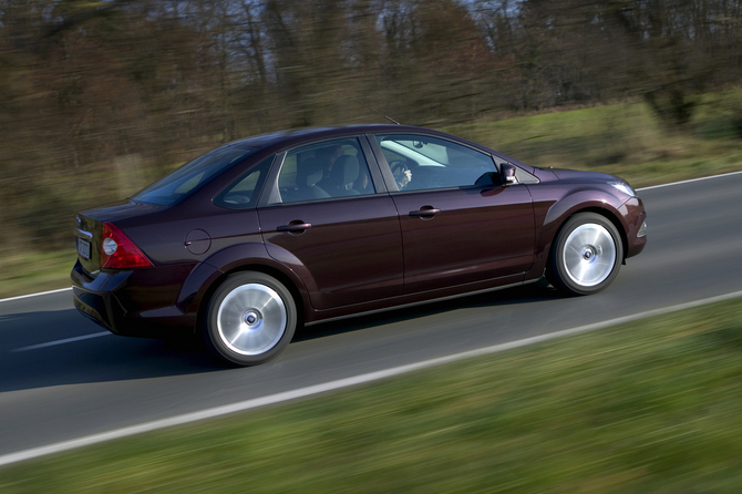 Ford Focus 1.6i Saloon