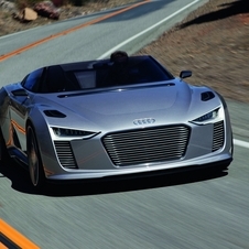 A Audi também criou um e-tron roadster