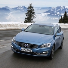 Volvo V60 D2