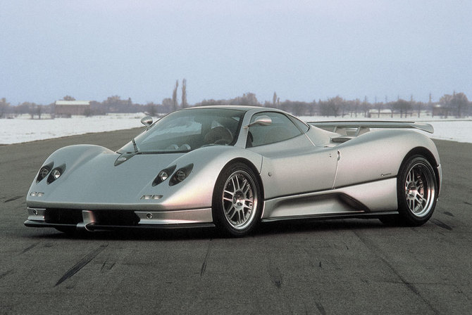 The C12S is based on the original Zonda and has much cleaner styling