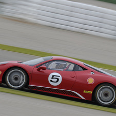 Ferrari 458 Challenge makes world debut at Bologna