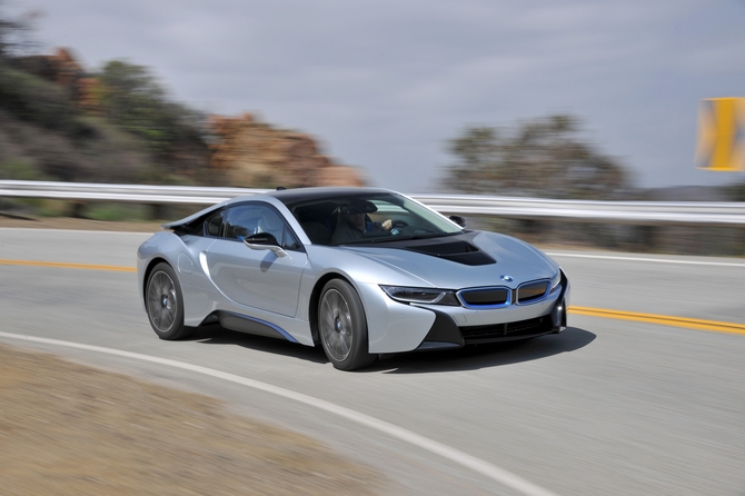 BMW i8