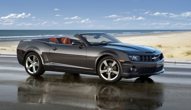 Chevrolet premiering Camaro convertible in LA