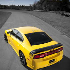 Dodge Preps New Charger SRT8 Super Bee for 2012