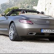 MERCEDES-BENZ SLS AMG ROADSTER