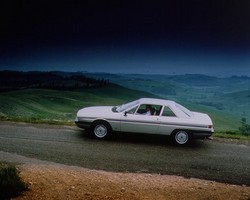 Lancia Gamma Coupé 2000