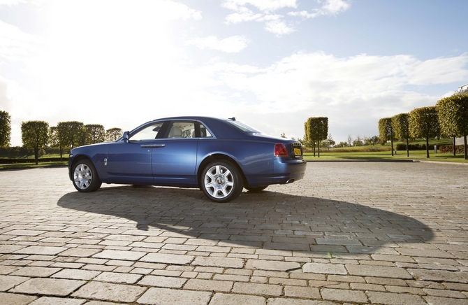 Rolls-Royce Ghost: A severe case of bi-polar