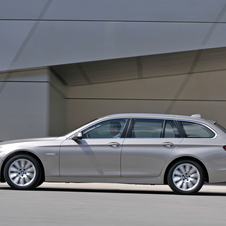 BMW 530d Touring AT