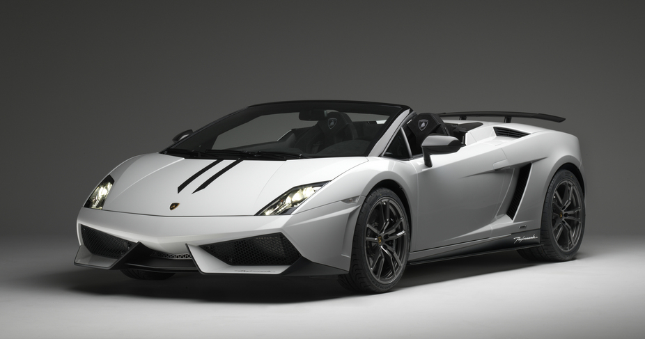 Car Videos to Brighten Your Weekend: The Super Cars are Super Edition