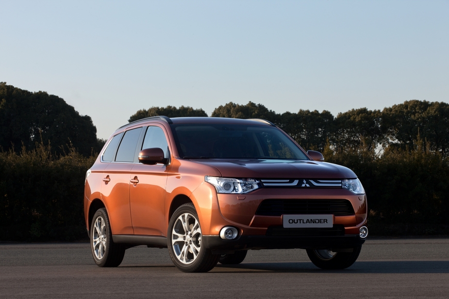 Mitsubishi Introduces New Outlander; Will be First PX-MIEV 