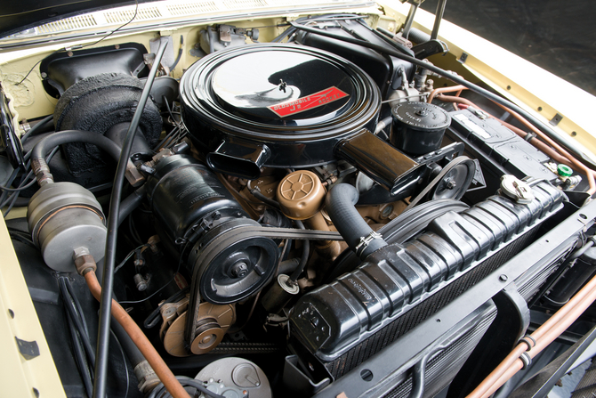 Oldsmobile Starfire 98 Holiday Hardtop Coupe