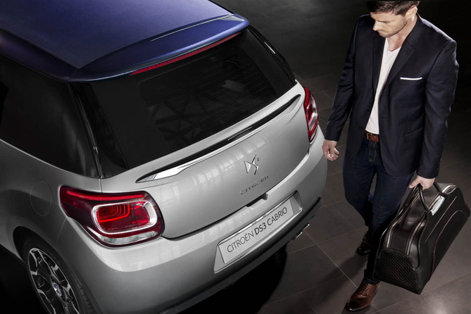 A Citroën manteve a estrutura do DS3 praticamente intacta e manteve as dimensões do hatchback