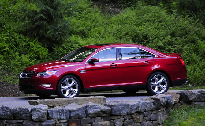 Ford Taurus Limited AWD