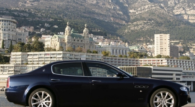 Maserati Quattroporte