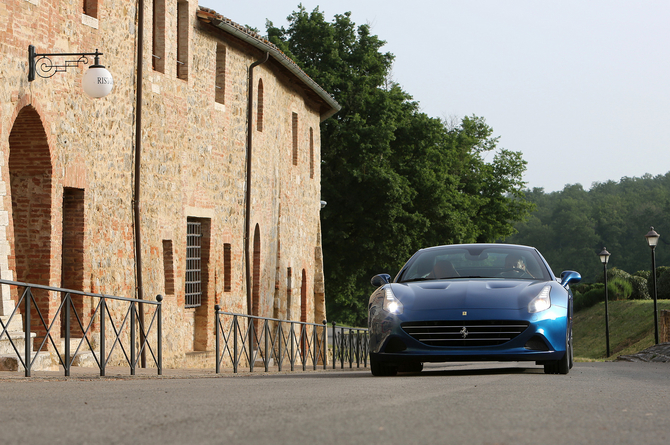 Ferrari California T