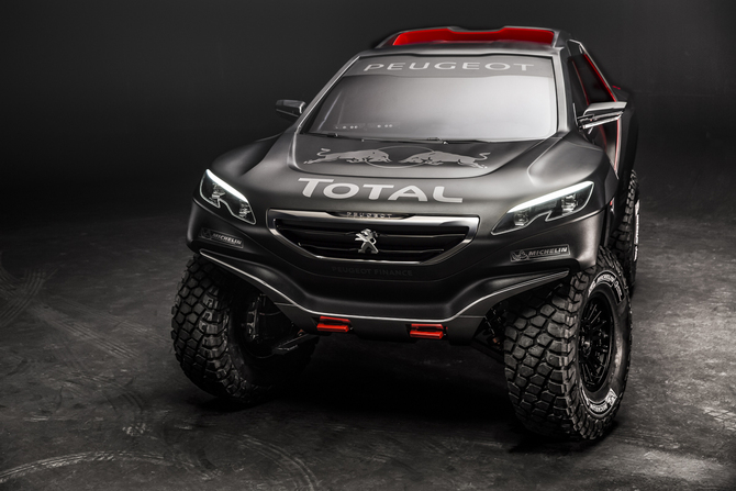 Peugeot revient sur le Dakar avec le DKR 2008