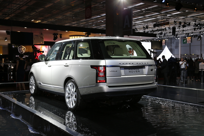 Land Rover revela novo Range Rover