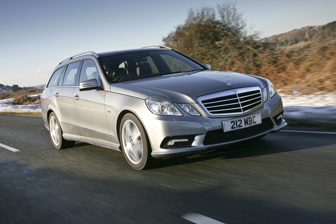 Mercedes-Benz E 220 CDI BlueEfficiency T-Modell Avantgarde