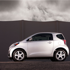 Toyota Introduces IQ in US as Scion