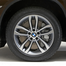 BMW Refreshed X6 for 2012