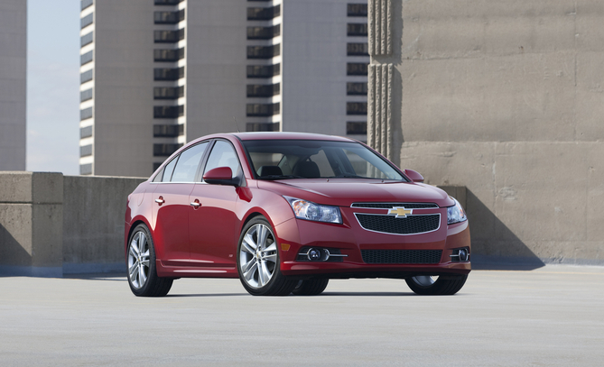 Chevrolet is bringing a diesel version of the Cruze to the US later this year