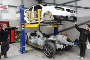 The Qashqai had its body completely removed to allow for the chassis modifications