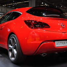 Opel Astra GTC 1.6 Turbo Innovation