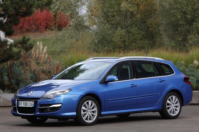 Renault Laguna III Break 2.0 dCi 180hp FAP GT