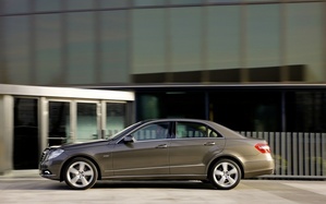 Mercedes-Benz E 350 CDI BlueEFFICIENCY