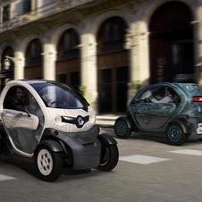 Final version of Renault Twizy shown in Paris