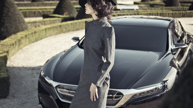 Citroen hired models to pose with the car