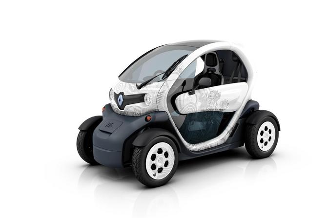 Final version of Renault Twizy shown in Paris