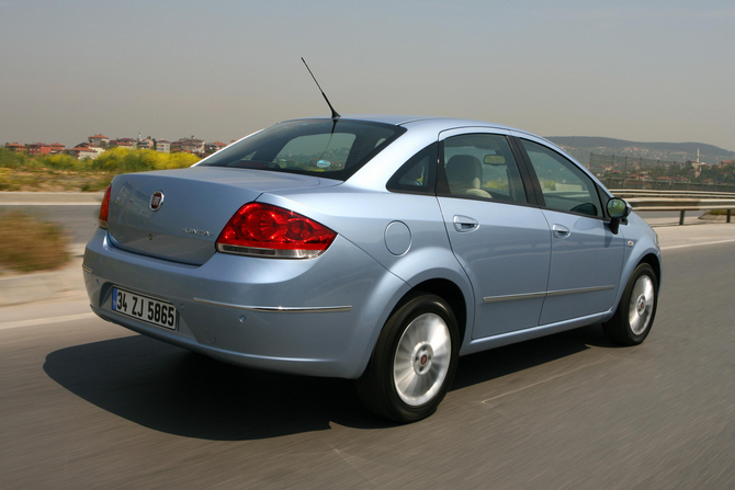 Fiat Linea 1.6 Multijet Emotion