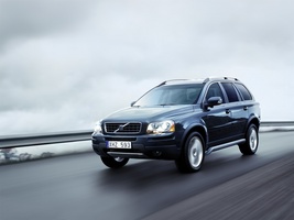 Volvo XC90 D5 185cv R-Design 5L.