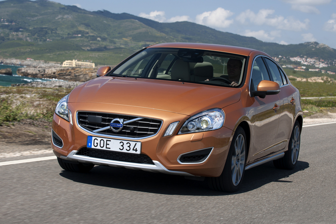 Volvo S60 T5