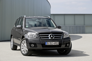 Mercedes-Benz Sells 2 Million SUVs Worldwide in 2012