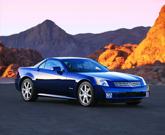 The XLR was Cadillac's last attempt of mixing luxury and Corvette