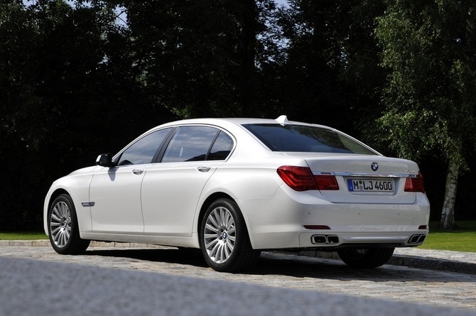 BMW 760Li