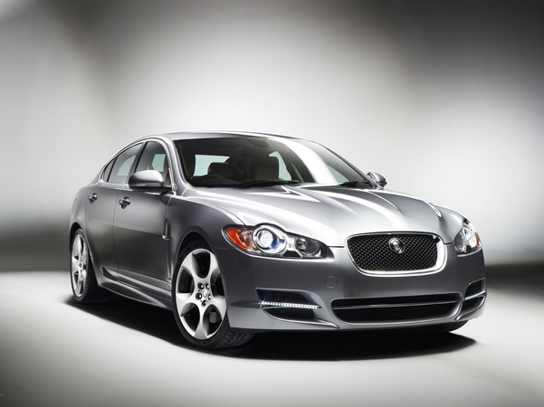 Jaguar XF Saloon 2.2D AT