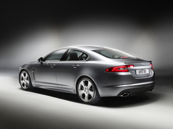 Jaguar XF Saloon 2.2D AT