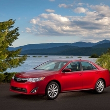 Redesigned Toyota Camry Gets Better Economy and Lower Prices Across the Line