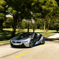 BMW i8 deve entrar em produção em 2014