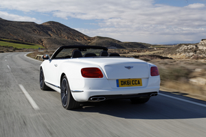 Bentley Continental GTC V8