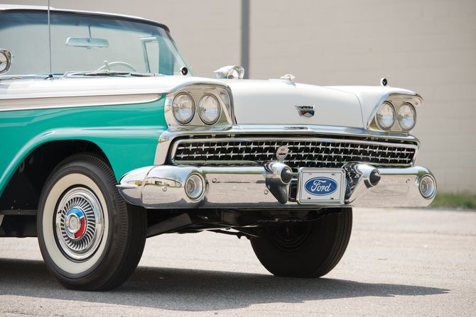 Ford Galaxie Skyliner Retractable Hardtop