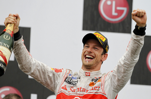 Button wins in chaotic CanadaGP