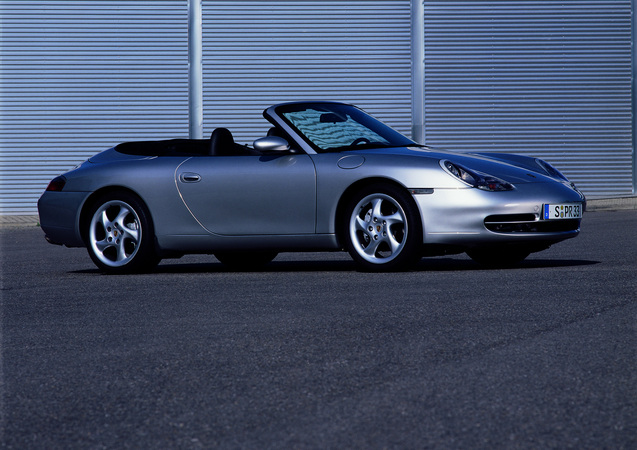 Porsche 911 Carrera 4 Cabriolet Tiptronic